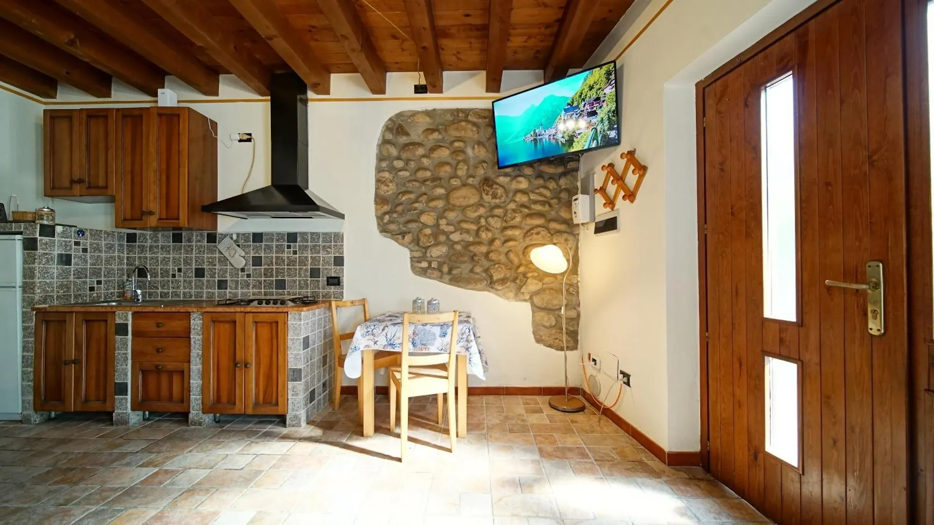 Mea On The Lake Cavalcaselle Apartamento